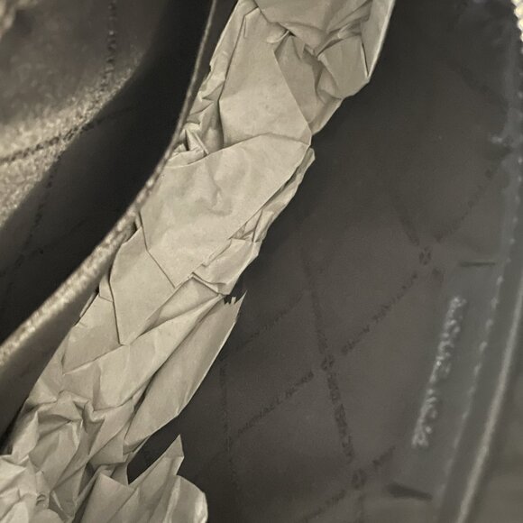 NWT MICHAEL KORS Jet Set Item Crossbody Bag Black - Picture 3 of 4